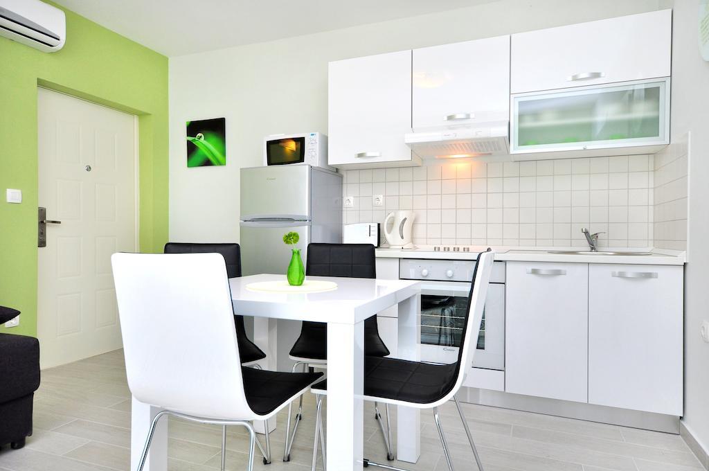 Apartments Sakal Trogir Habitación foto