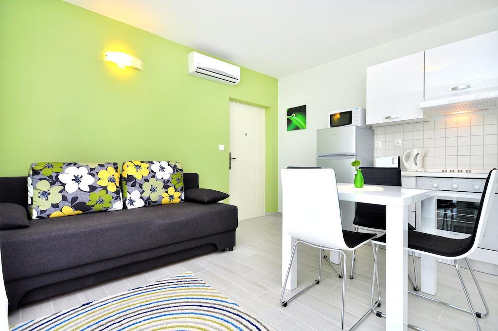 Apartments Sakal Trogir Habitación foto