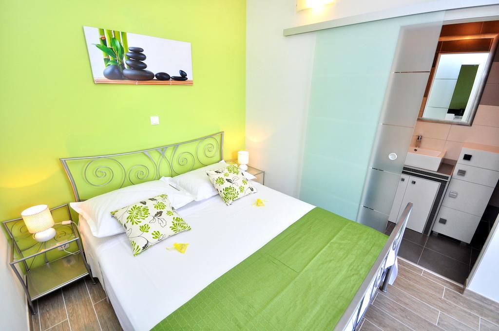 Apartments Sakal Trogir Habitación foto