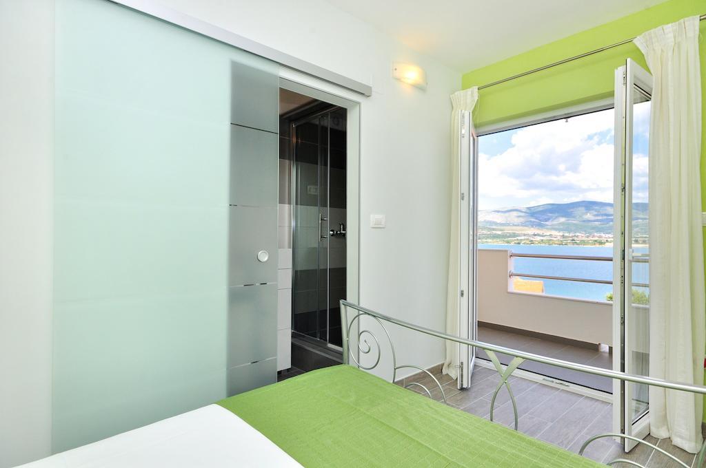 Apartments Sakal Trogir Habitación foto
